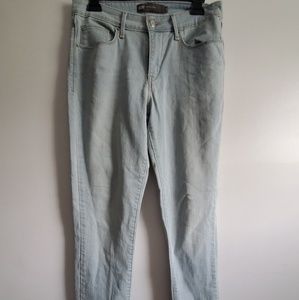 Levi's mid rise skinny jeans